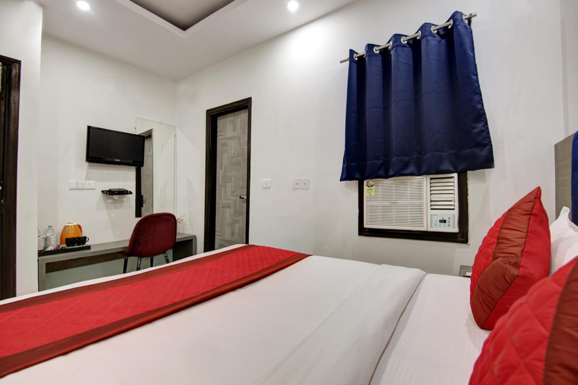 Hostel S B Inn-Near New Delhi Train Station Exterior photo