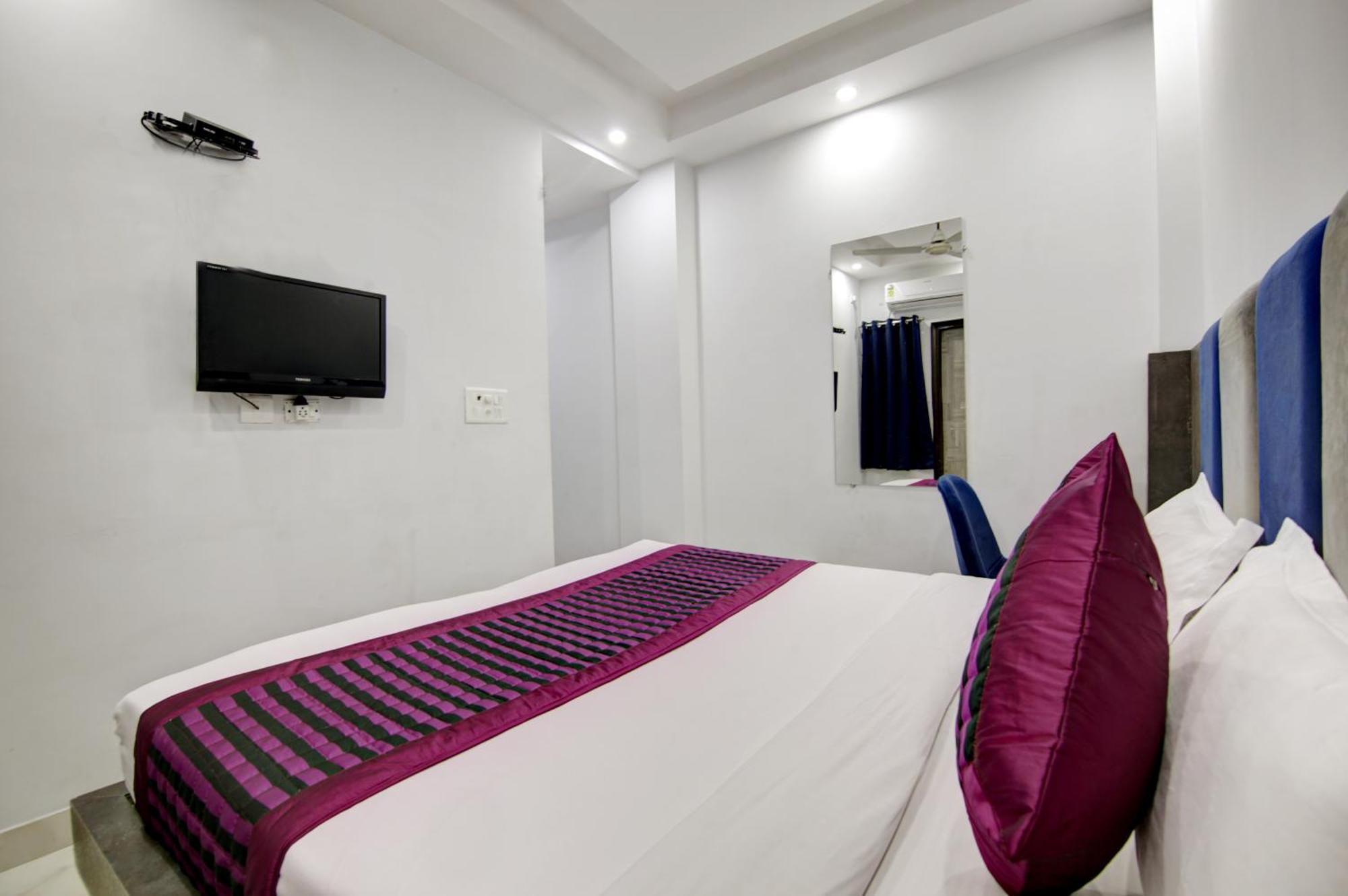Hostel S B Inn-Near New Delhi Train Station Exterior photo